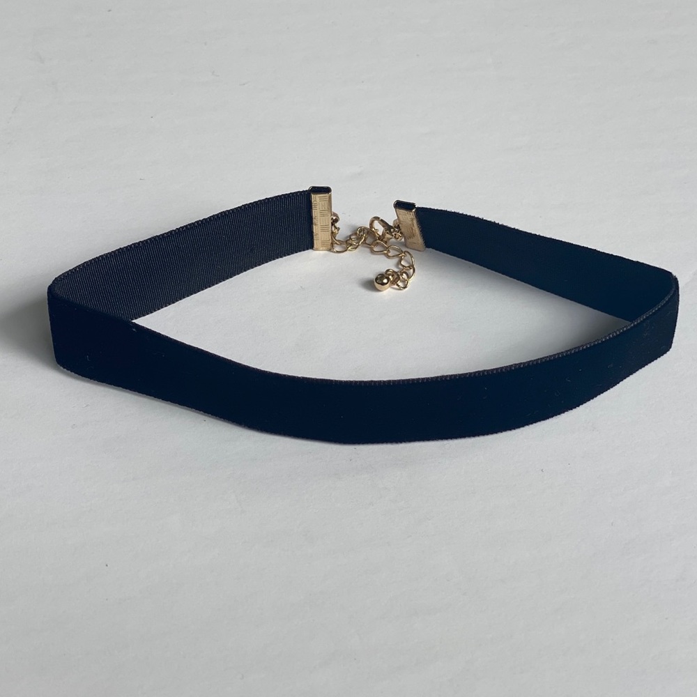 Black Choker